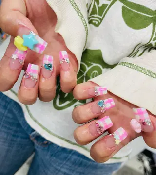 ネイル Nail Salon L'arc所属・☆Mèo ☆のネイルデザイン