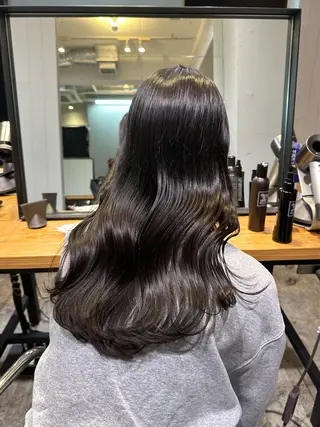 ロング 塩田 悠我のヘアスタイル