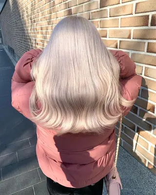 ロング Selene 難波店 店長SHINTANIのヘアスタイル