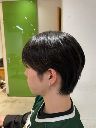 メンズ emu 新宿所属・ケイト🌙 ブリーチカラーのヘアスタイル