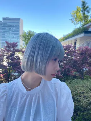 ミディアム 木志 望美のヘアスタイル