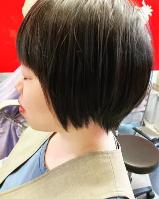 ショート 横山 千春のヘアスタイル