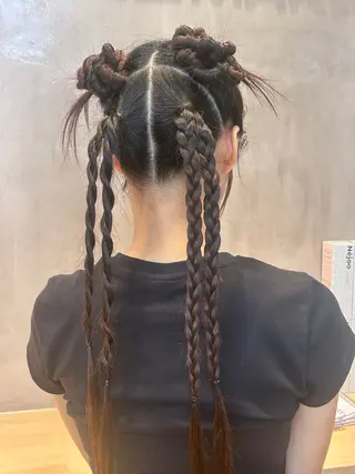 ロング ヘアアレンジ ito 𖤐⡱のヘアスタイル