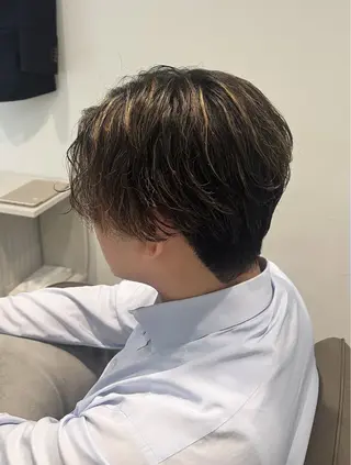 メンズ COL MANO所属・宇野 竜生のヘアスタイル