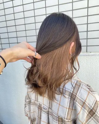 セミロング カラー エフェクトブリーチ 🌟前澤啓太朗のヘアスタイル