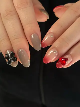 ネイル neouv所属・NEOUV_ mikuのネイルデザイン