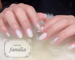 ネイル -nailroom- familiaのネイルデザイン