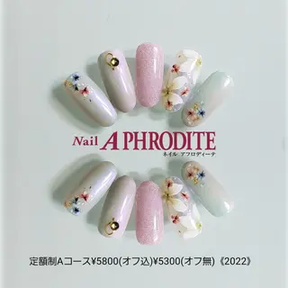 ネイル Nail  Aphroditeのネイルデザイン