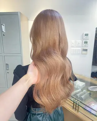 ロング カラー 渋谷ケアブリーチ Suuのヘアスタイル