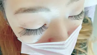 カラー パーマ ヘアアレンジ キッズ ネイル マツエク・マツパ 神山 ビューティー・アイのマツエク・マツパデザイン