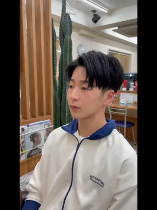 ミディアム メンズ メンズパーマ 赤司 泰樹のヘアスタイル