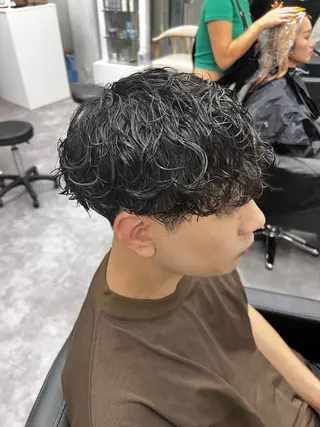 パーマ メンズ 笹江 瑞穂のヘアスタイル