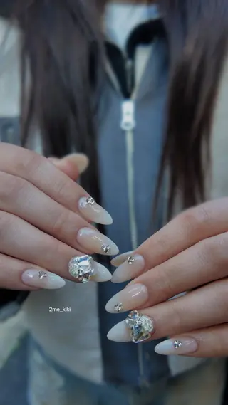 ネイル ツメ (2me)所属・大人かわいいネイル♡ Kikiのネイルデザイン