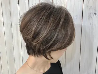 ショート カラー パーマ Rowel所属・Rowel ローウェルのヘアスタイル