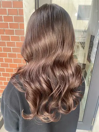 ロング JIL BLAN所属・JIL BLAN NAOのヘアスタイル