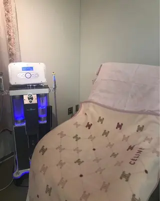 Lis Roseフェイシャルサロン所属・Lis Rose🥀 フェイシャルサロンのエステ・リラクイメージ