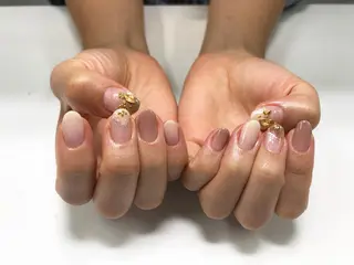 ネイル Dynamoon所属・吉田 芹菜のネイルデザイン