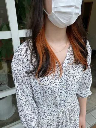 セミロング わかばやし ゆうこのヘアスタイル