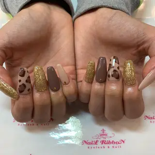 ネイル ネイルリボン 受付スタッフのネイルデザイン