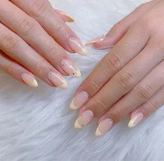 波 なみのネイルデザイン