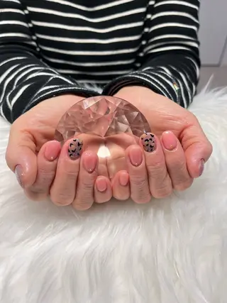 ネイル Luxy YUKIのネイルデザイン