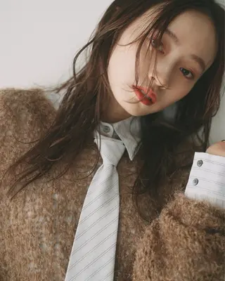 ロング 吉田 宙生のヘアスタイル