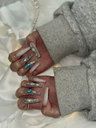 ネイル Nailsalon SKiのネイルデザイン