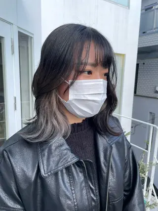 ミディアム GO TODAY SHARE SALON 原宿本店所属・ブリーチ/ハイトーン 艶カラー/ユリナのヘアスタイル