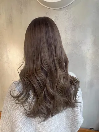 ロング カラー 梅田美容室 山崎海波のヘアスタイル