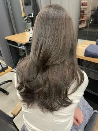 ロング カラー 女性らしいモテヘア 韓国ヘアhikariのヘアスタイル