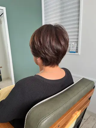 ショート カラー M.arc 【マーキ】のヘアスタイル
