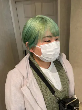 ショート カラー ナチュラル透明感🌱 小山美樹子のヘアスタイル