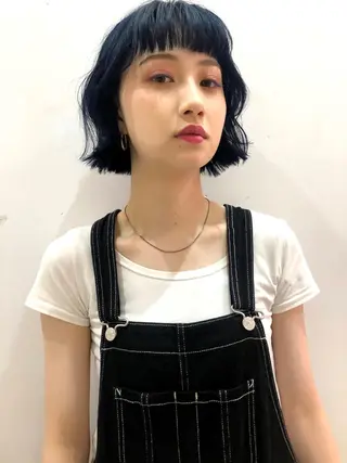 ミディアム カラー 菊地 柚乃のヘアスタイル