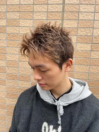 メンズ 萱野 真奈のヘアスタイル