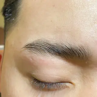 アイブロウ nail&eyelash  Tanemoto所属・Tanemoto Ozaiのネイルデザイン