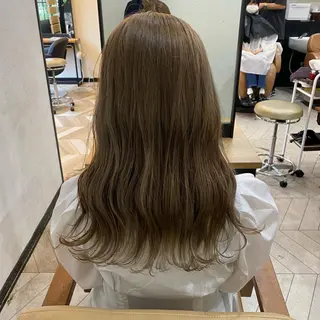 ロング Rosa  Blanche  by est所属・村田 芽衣のヘアスタイル