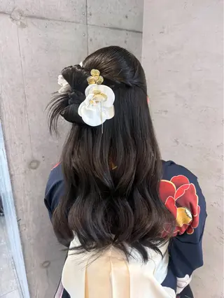 ヘアアレンジ 女性に人気♪ はやしほのかのヘアスタイル