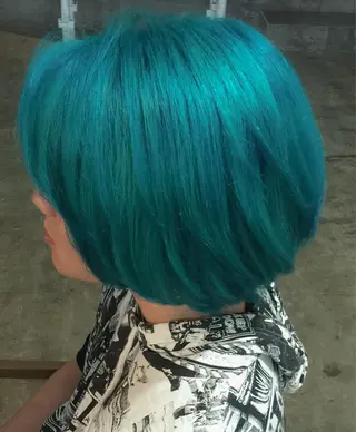 ショート カラー 🌈ディレクター🌈 徳松優希のヘアスタイル