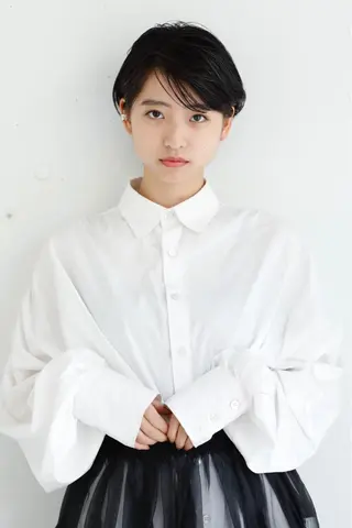 ショート カラー パーマ 🌈圧倒的デザイン力 内井省吾のヘアスタイル