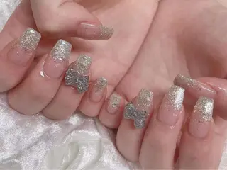 ネイル VIVIAN リサのネイルデザイン