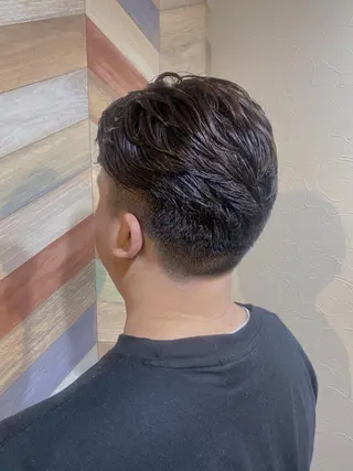 メンズ hair trees所属・trife美容師 KAZUMIのヘアスタイル