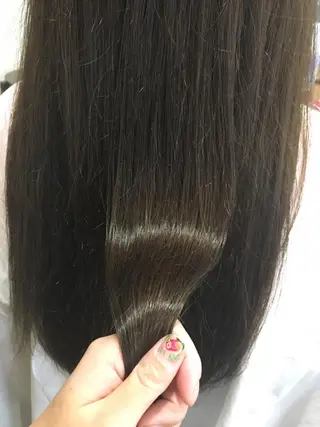 ロング カラー IVY joure Suzu.のヘアスタイル