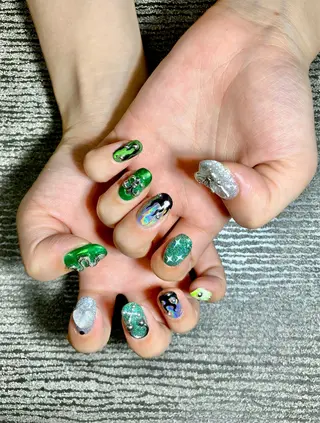 ネイル Liennail 持込デザインやり放題のネイルデザイン