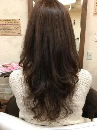 ロング Gnomes(ノーム)所属・伊藤 雄一のヘアスタイル