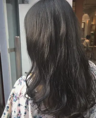 ロング カラー 安永 涼のヘアスタイル