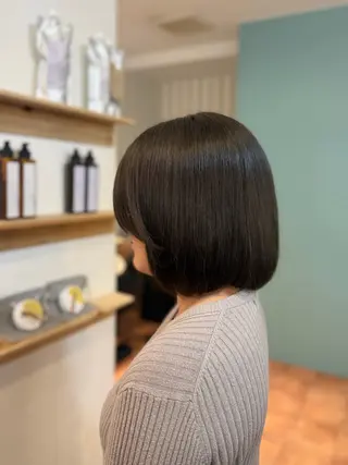 カラー 沖野 莉央のヘアスタイル