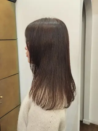 ミディアム カラー サクライ サナのヘアスタイル