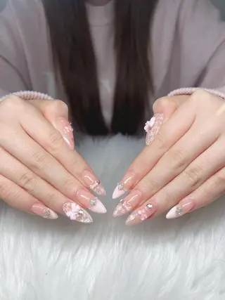 ネイル Lee Nails チップ長さだし専門店のネイルデザイン