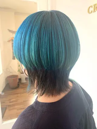 ショート カラー 三野 沙也のヘアスタイル