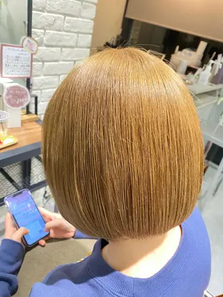 ショート カラー Hello Design Coconeel所属・UNJOUR / kannaのヘアスタイル